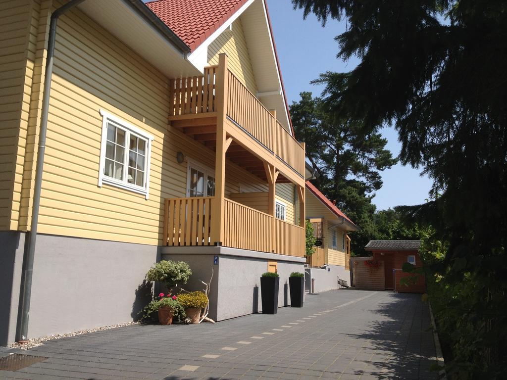 Haus Stoertebeker Appartements - Hotel Garni, Seebad Lubmin Esterno foto