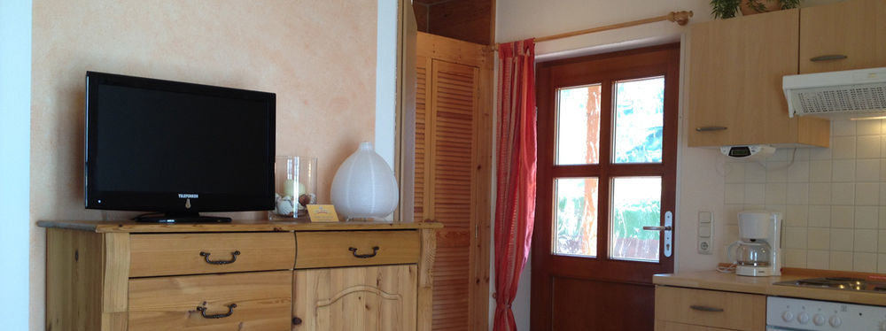 Haus Stoertebeker Appartements - Hotel Garni, Seebad Lubmin Esterno foto