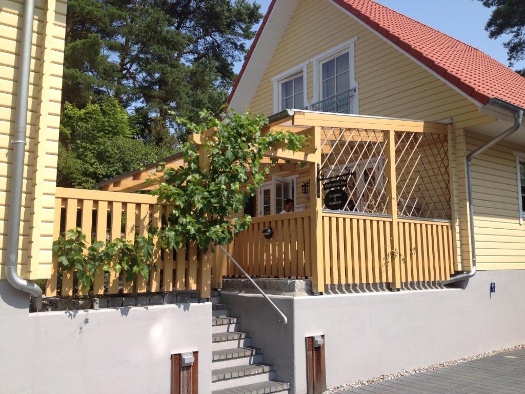 Haus Stoertebeker Appartements - Hotel Garni, Seebad Lubmin Esterno foto