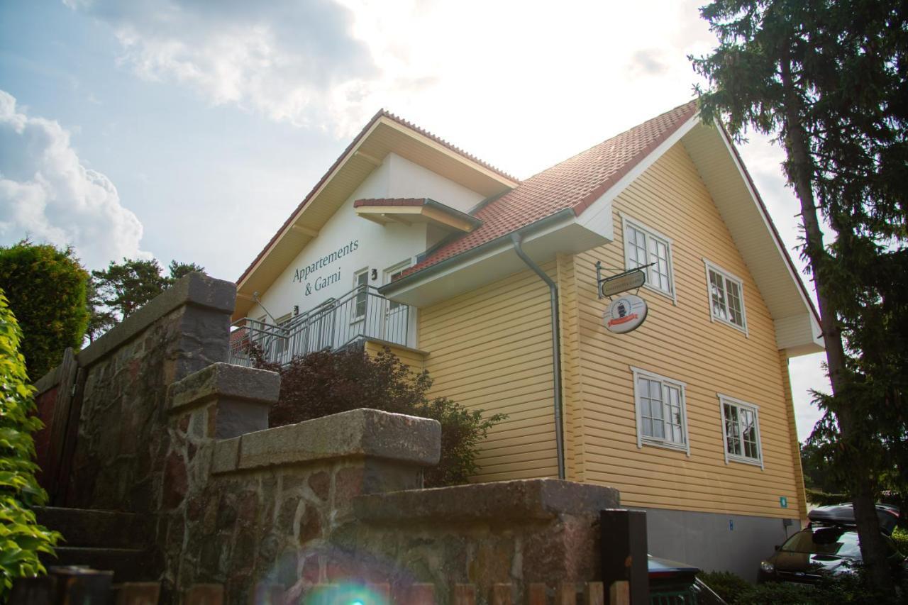 Haus Stoertebeker Appartements - Hotel Garni, Seebad Lubmin Esterno foto