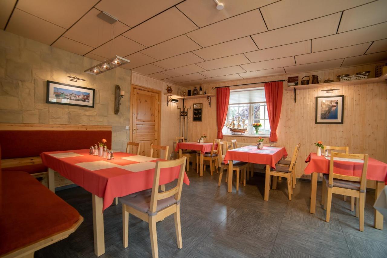 Haus Stoertebeker Appartements - Hotel Garni, Seebad Lubmin Esterno foto